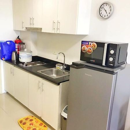 סן פדרו מקאטי D&G Affordable Staycation Airbnb Ph מראה חיצוני תמונה
